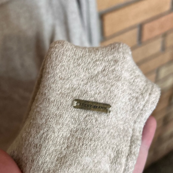 Lucky Brand Off the Shoulder Knit Sweater Beige Size Small - Picture 2 of 9